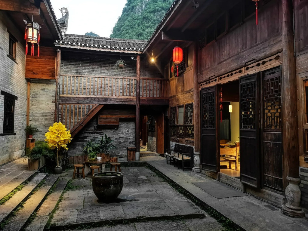 Yangshuo Governor's Mansion Hotel