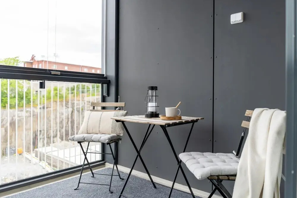 Private sauna and balcony in Kakola