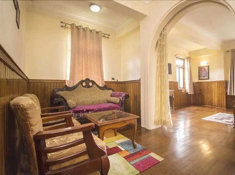 Majestic De Villa