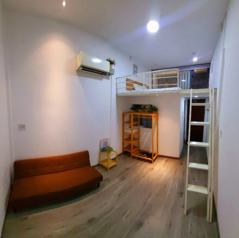 Language Exchange Hotel 3