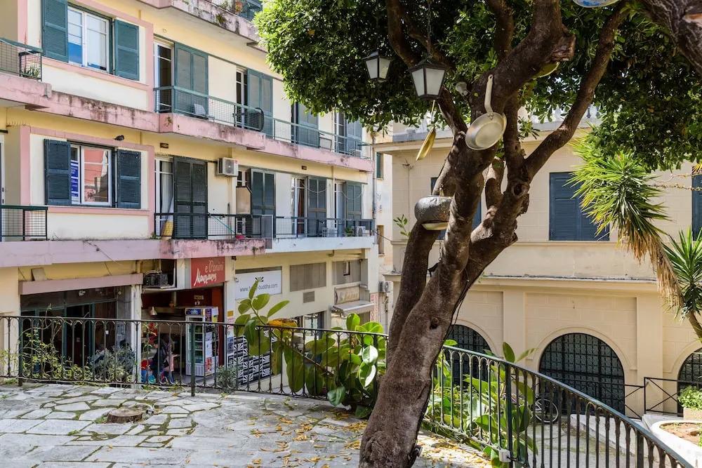 Sidewalk Apartment