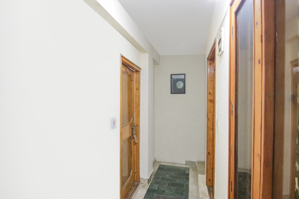 Fabhotel Pushpak
