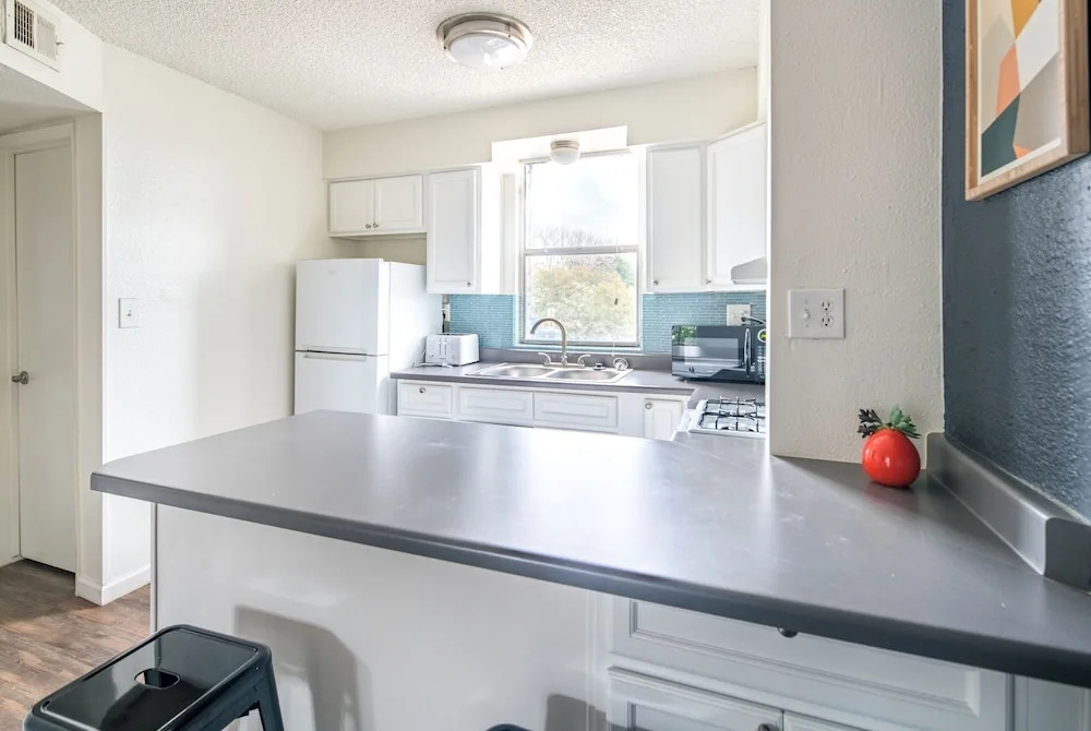 WanderJaunt - Old Town Scottsdale Apts