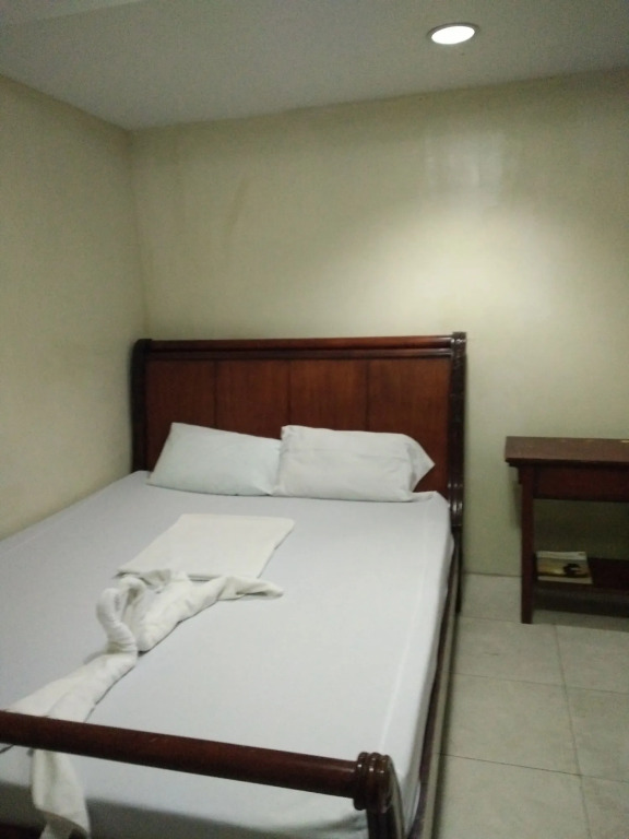 Go Land Pension House