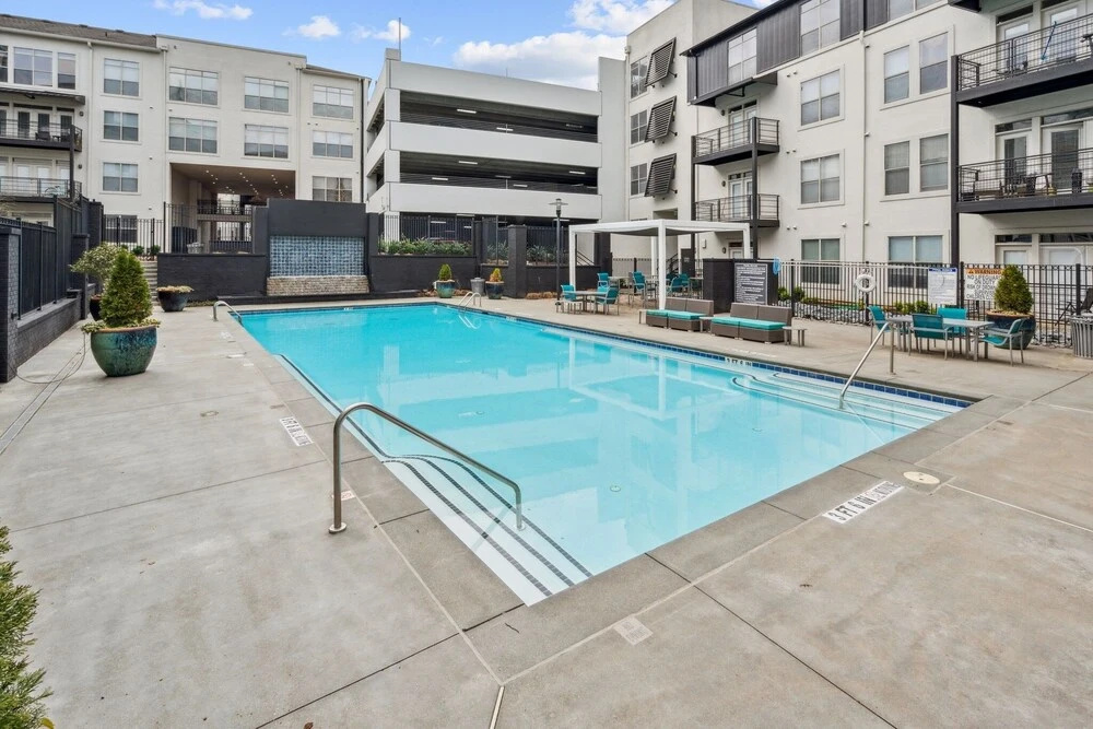 Beautifull Stays Extravagant & Luxury Living 2 Bedroom Apts by RedAwning, Atlanta