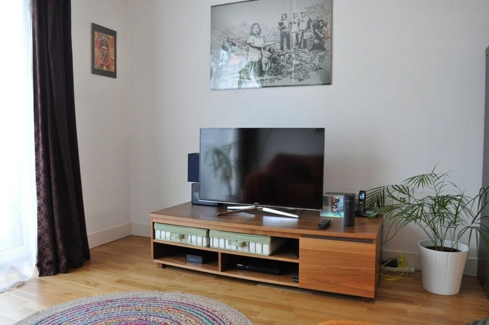 Shoreditch Riverside 2 Bedroom Apartment