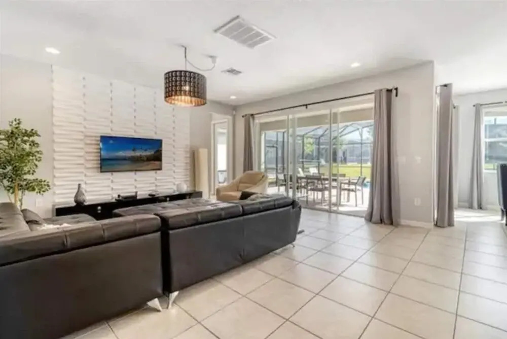 2682 Sonoma Resort 6Bd 13G 125164