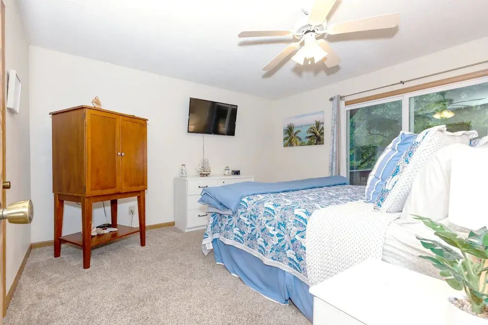 Quiet Cove, Lake Views, Grill, Private Dock