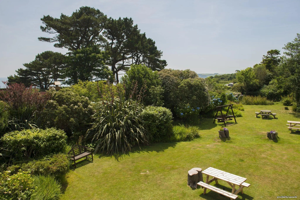 Cliff Head Hotel