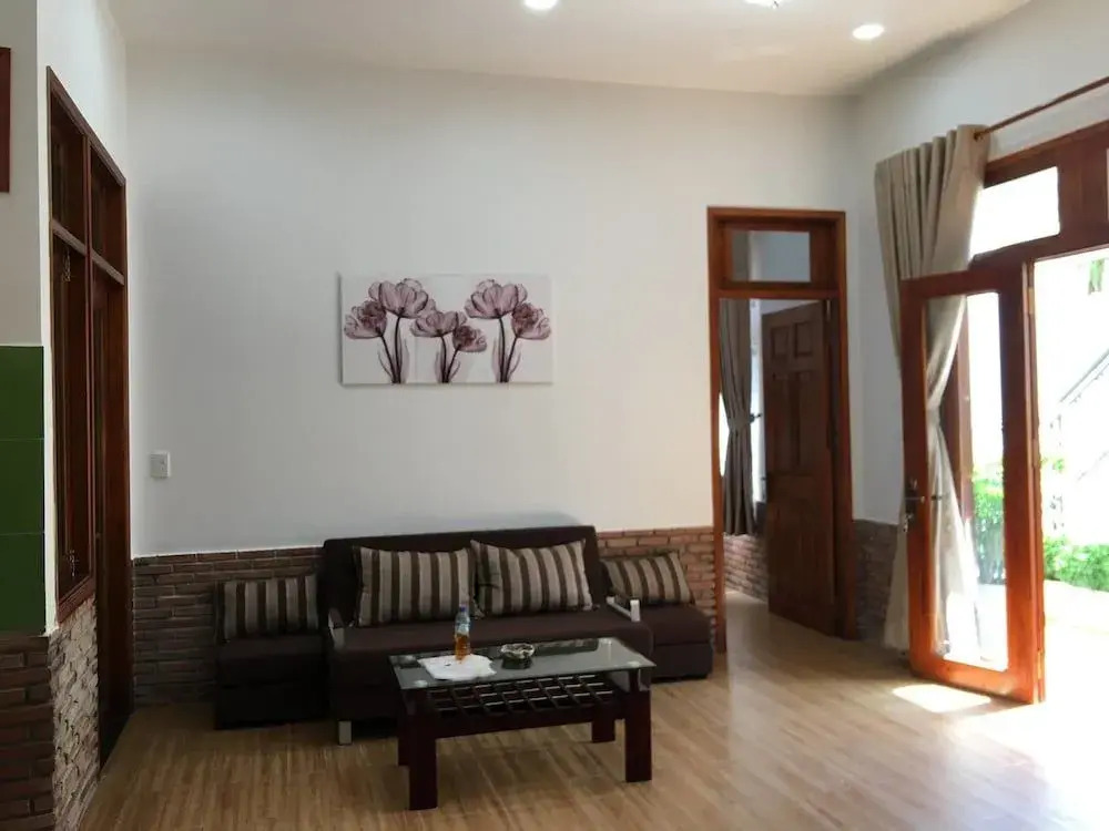 Miana Home