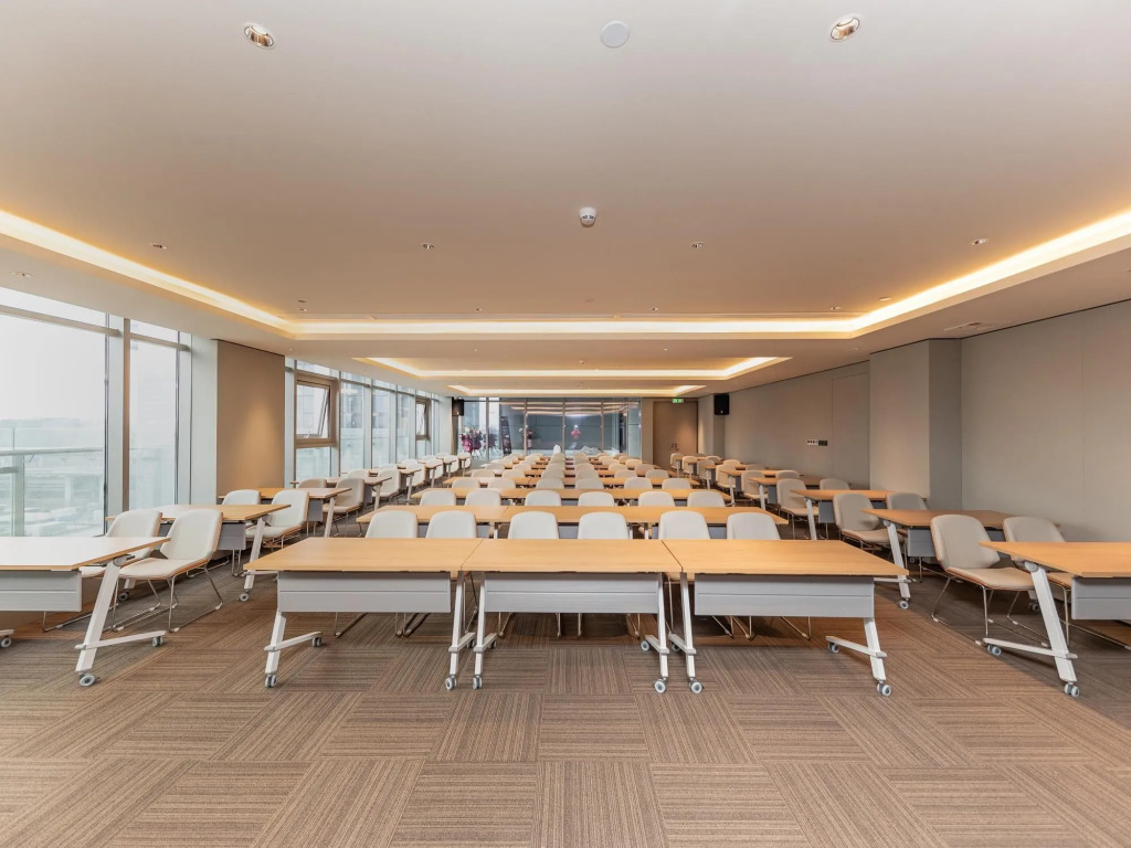 Holiday Inn Lanwan (Nanjing South Railway Station)