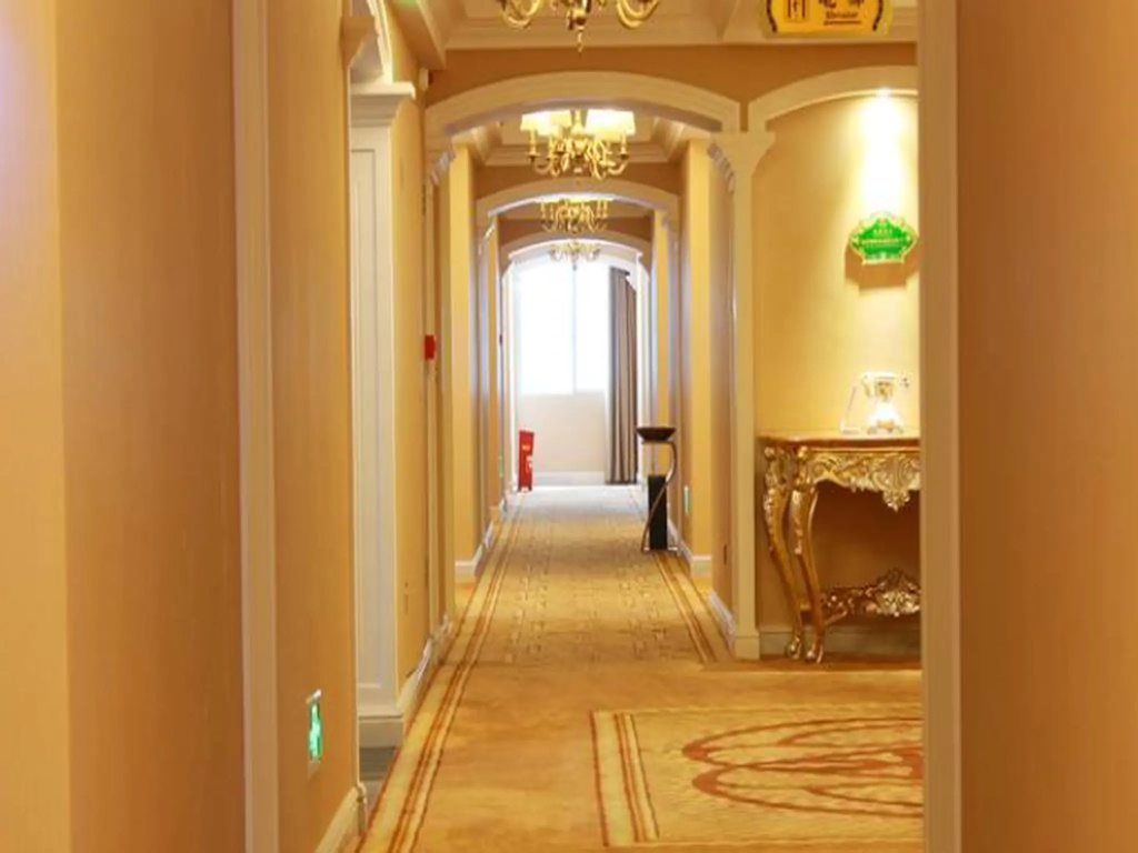 Vienna Hotel Yongzhou Bund Branch
