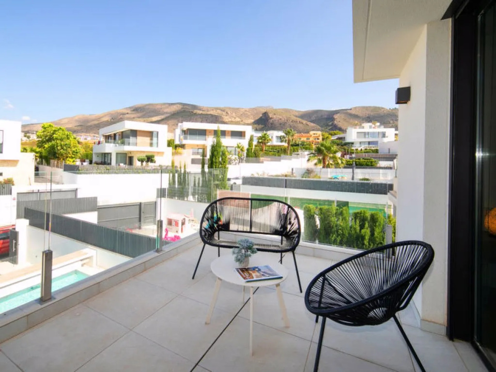 House Bruselas Benidorm