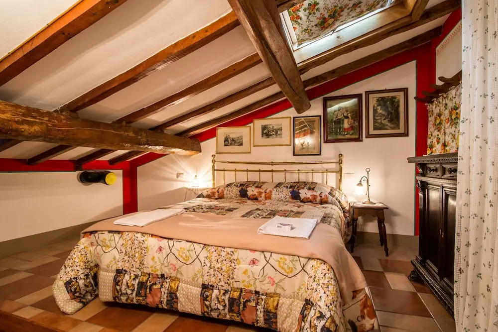 Tognazzi Casa Vacanze - Certaldo Centro