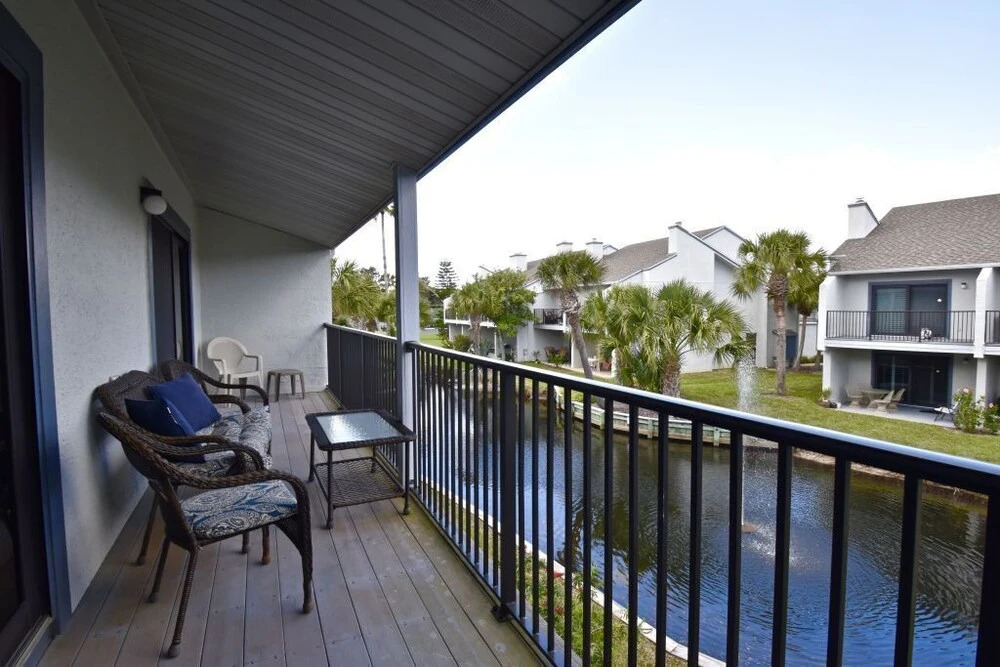 Seawinds 77 - Remodeled Sea Winds 2 Bedroom Steps to the Pool Lagoon View