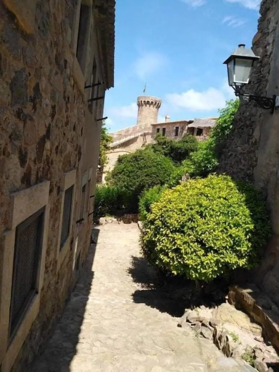 San Jordi Tossa de Mar