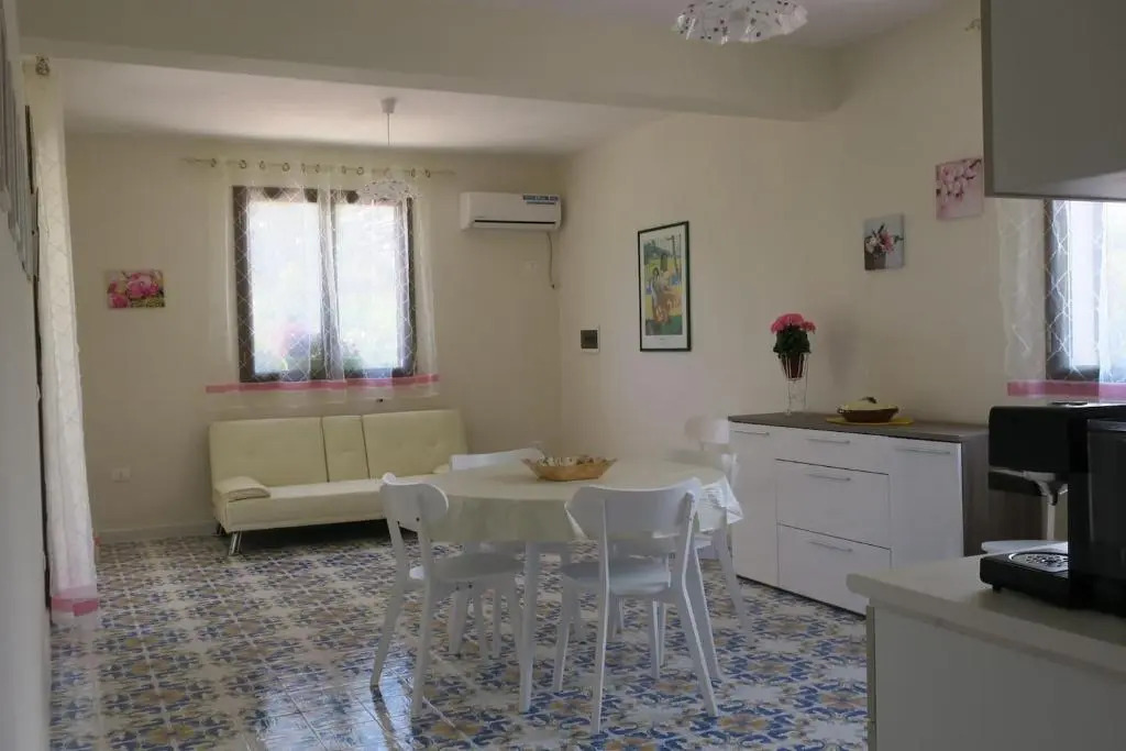 Il Roseto di Betty villa piano T e 1