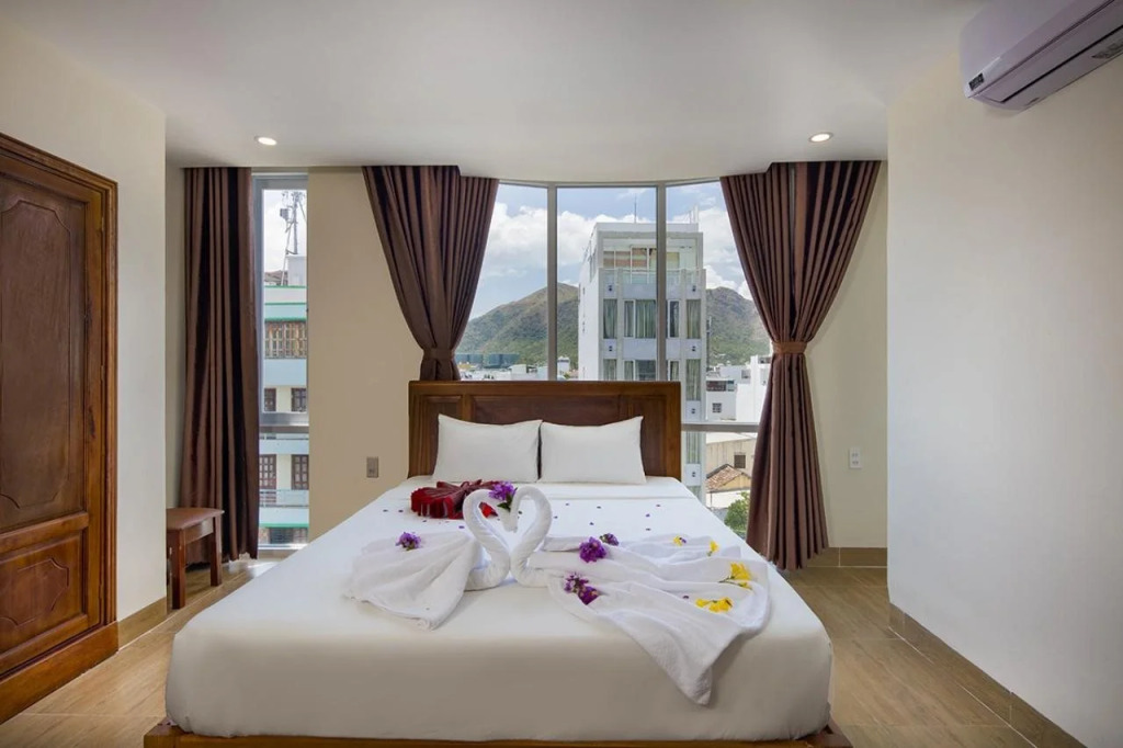 Trường Thịnh Hotel