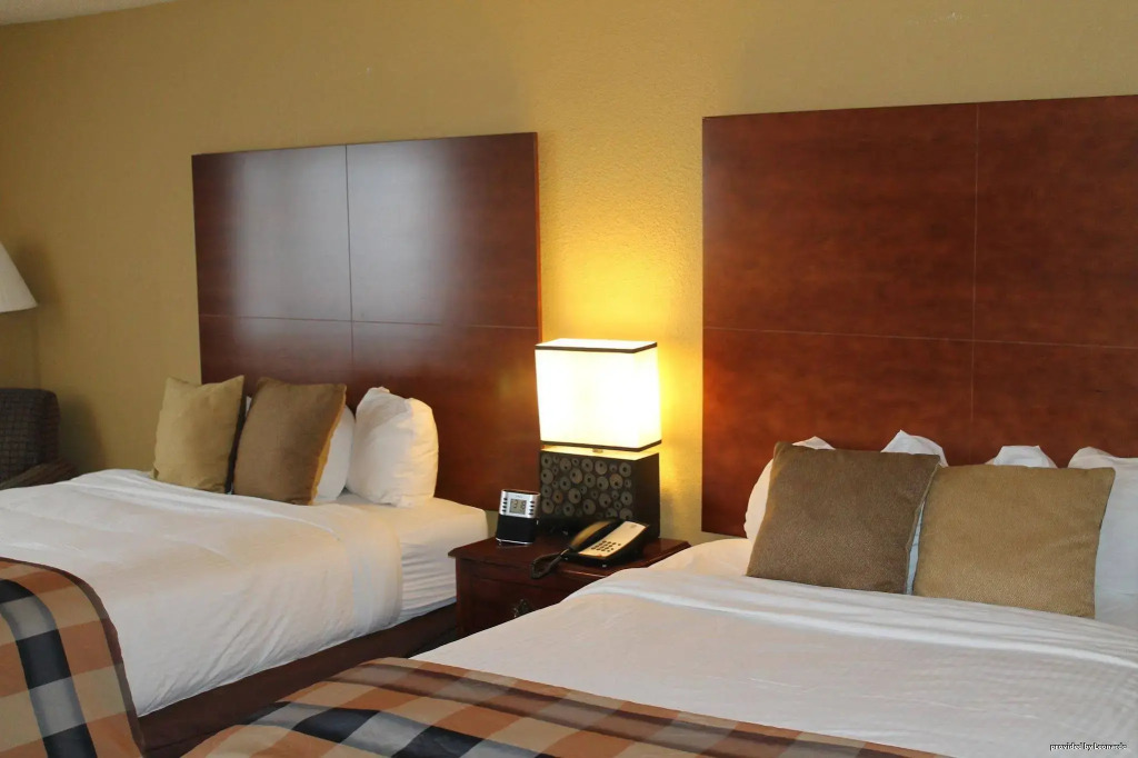 Best Western Plus Milwaukee Airport Hotel & Conference Center