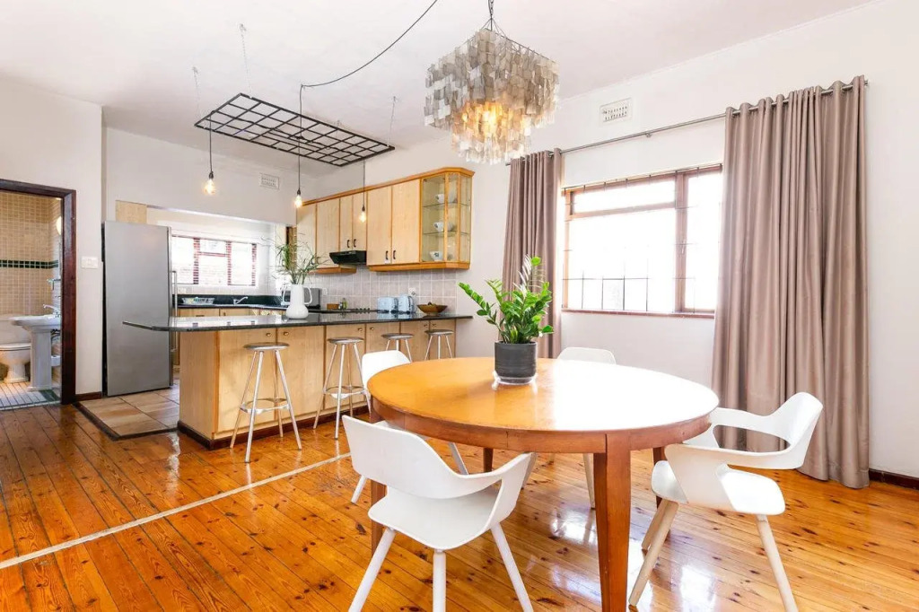 Camps Bay Village - Beach View Apartments