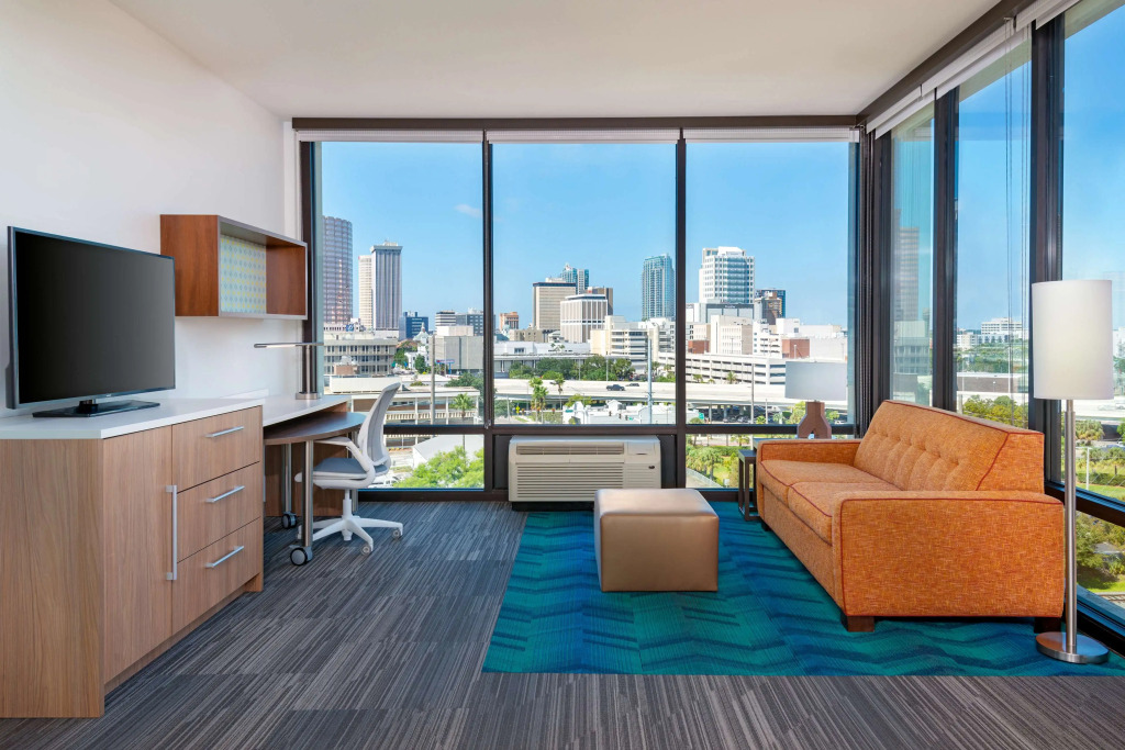 Home2 Suites By Hilton Tampa Downtown Channel District