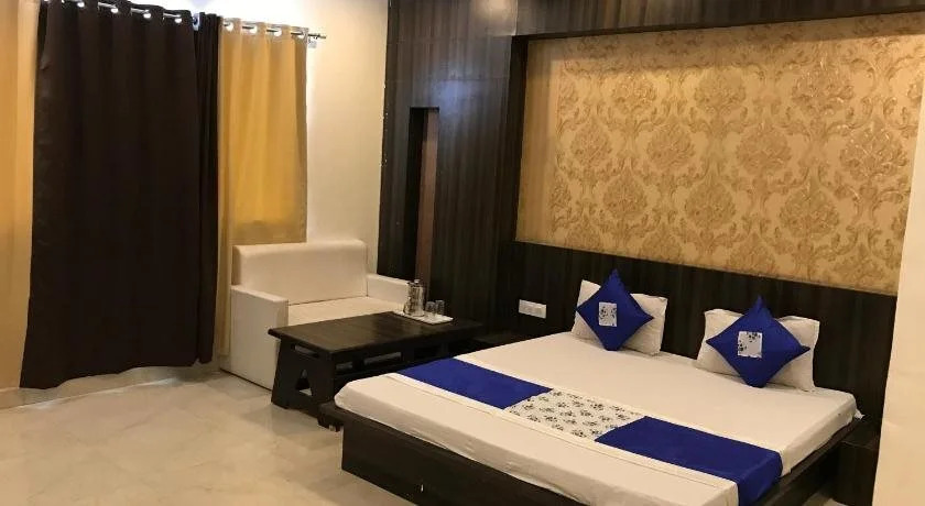 Hotel City Palace