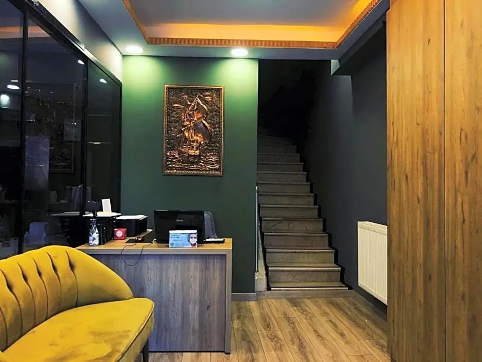 Golden Sail Hotel Old City