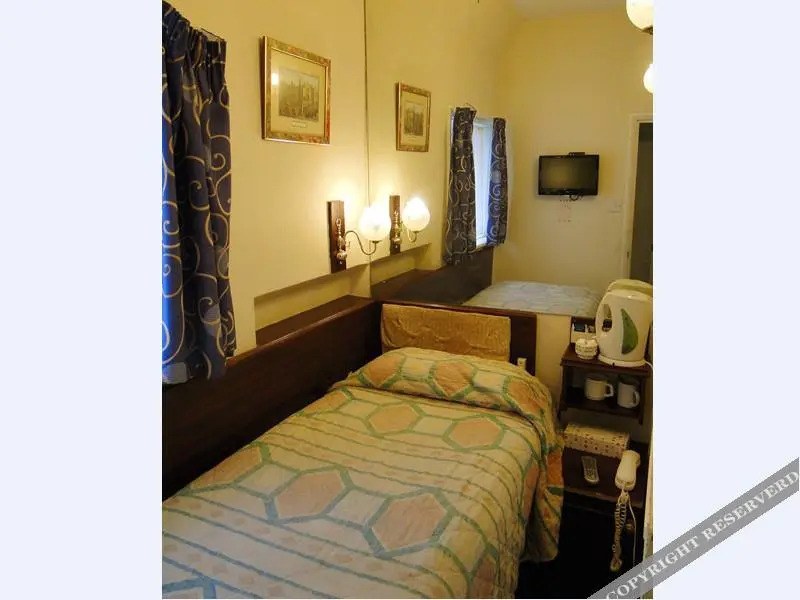 Hallam Hotel