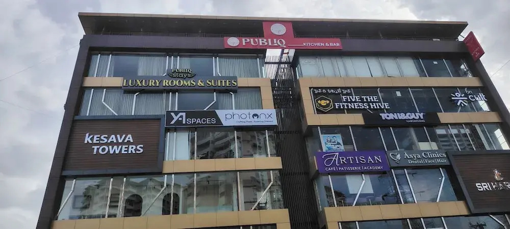 PubliQ Luxury Stays KPHB
