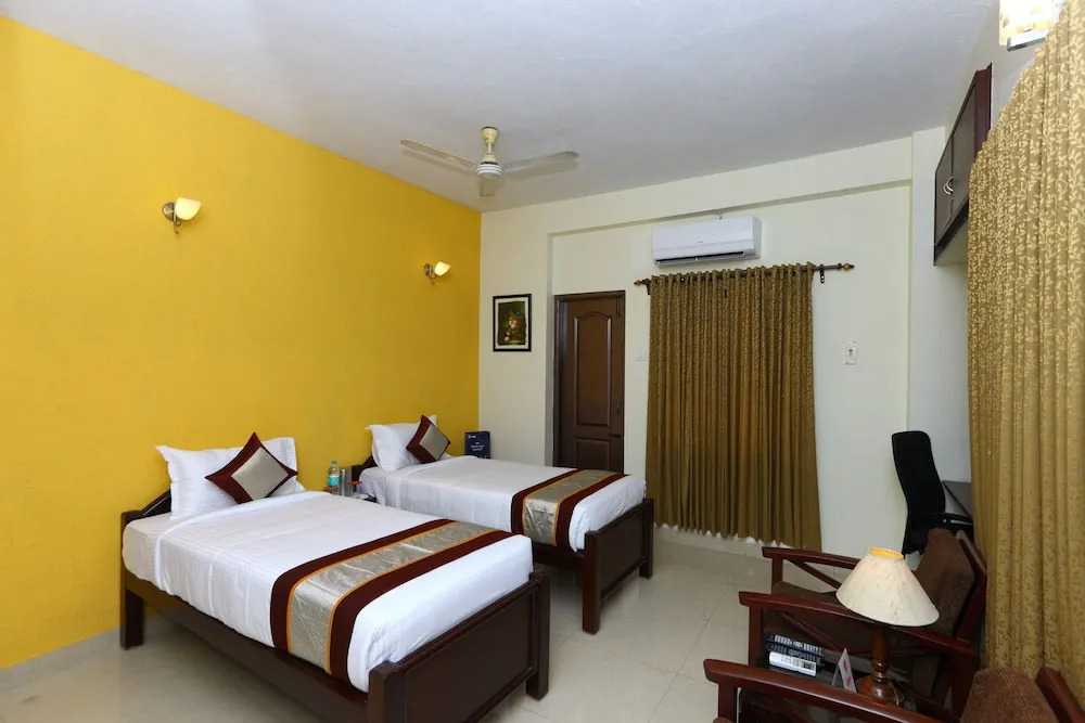 OYO 1504 Hotel Gemini Residency