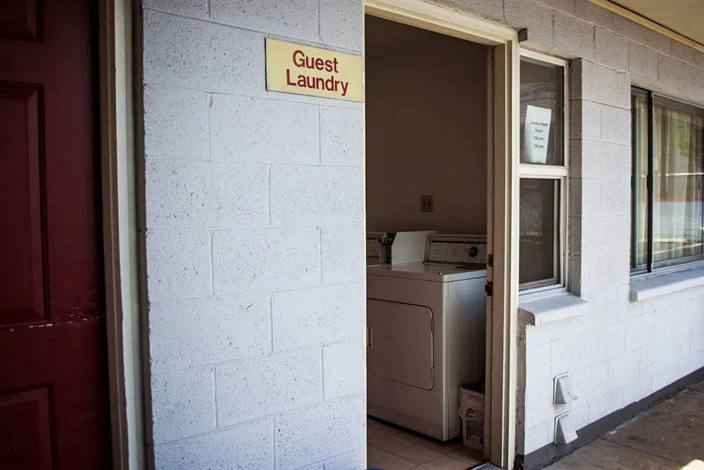 Amenity Motor Inn