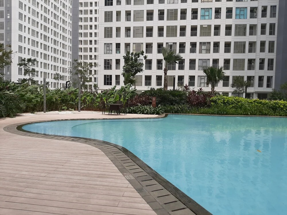 2Br Apartment with Study Room at M-Town Residence
