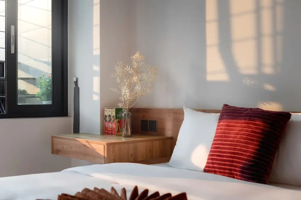 The Galaxy Home Doi Can Hotel and Apartment