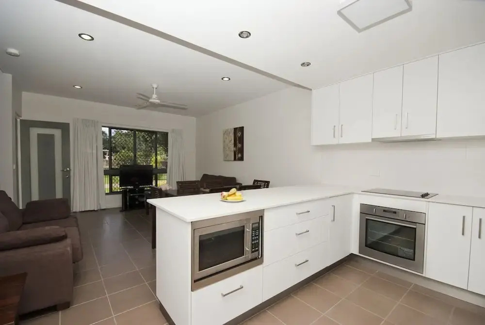 Woodville Beach Townhouse 5