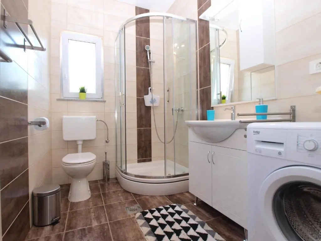 Apartments Suzana 1403