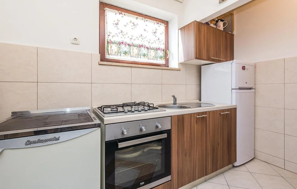 Stunning Home In Rukavac