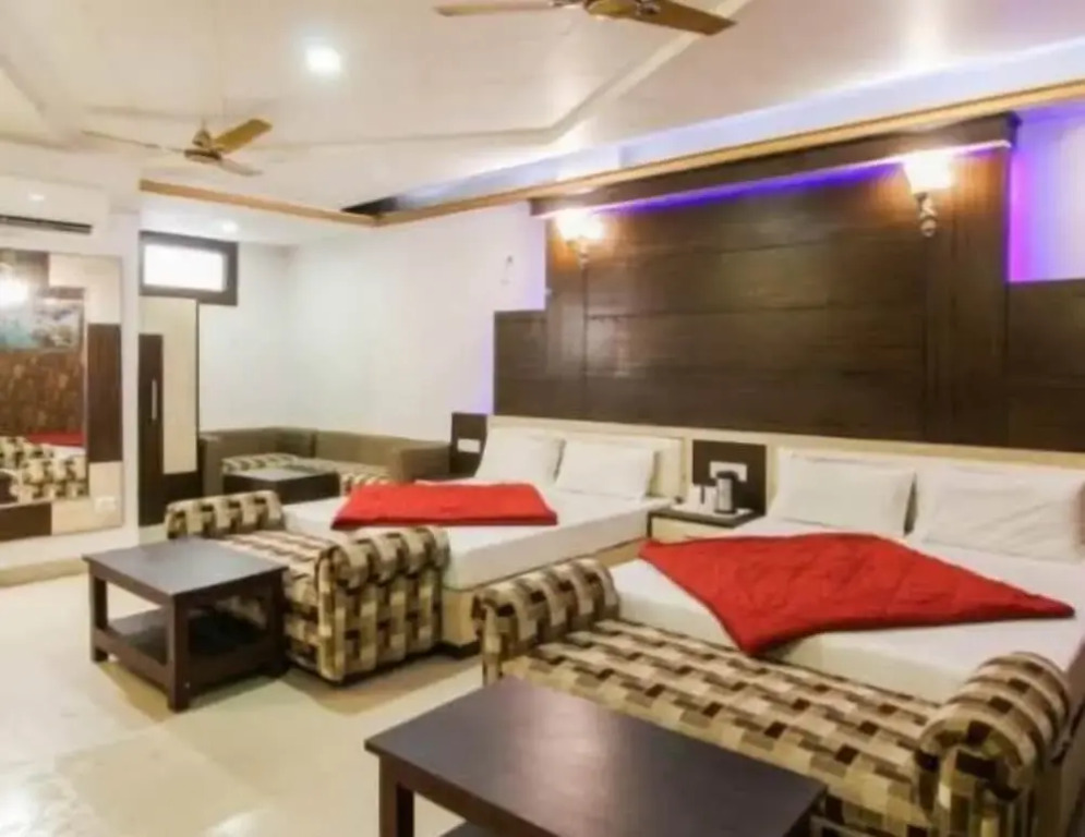 Hotel Eminent