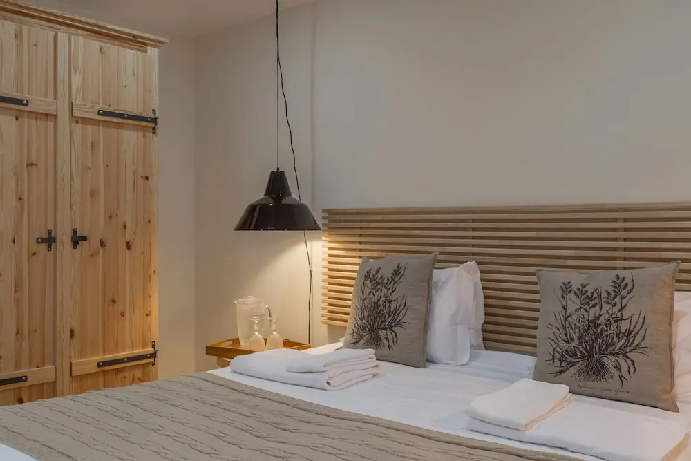 The Poets Inn