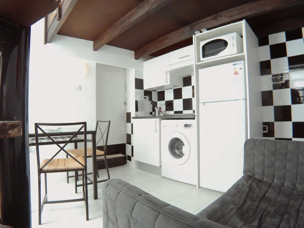 Estudio cercano a Plaza Castilla CBA7