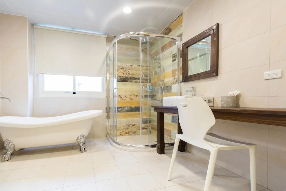 Yi Ho House B&B