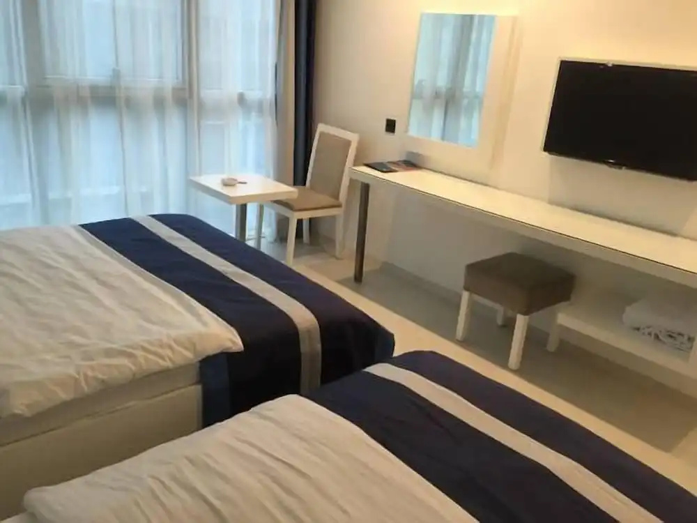 R S CİTY HoTEL