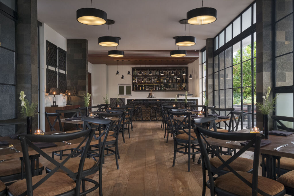 Akana Boutique Hotel