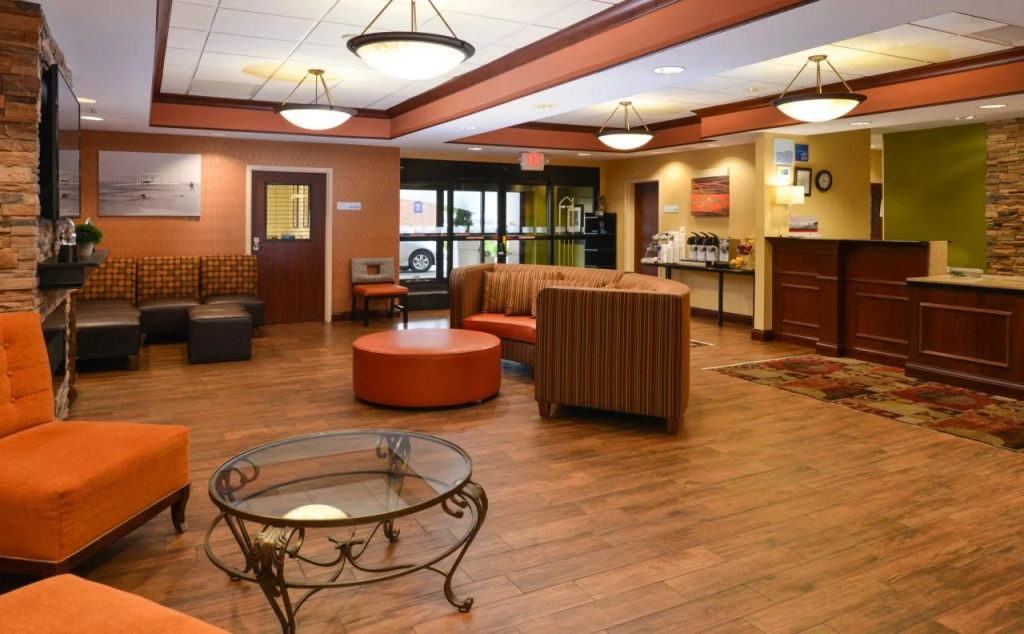 Holiday Inn Express Hotel & Suites Dayton-Centerville by IHG