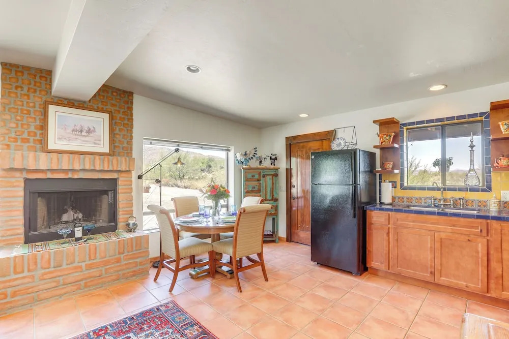 Near Hiking: Mtn-view Tucson Studio Retreat