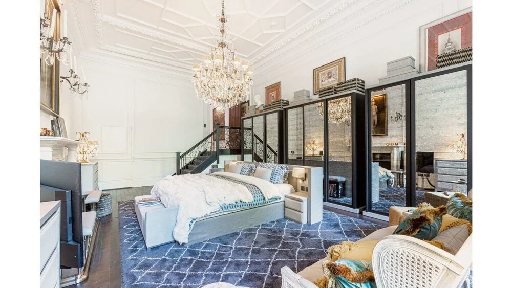 Exclusive residence at Cadogan Square I