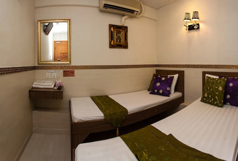 J2 Guest House