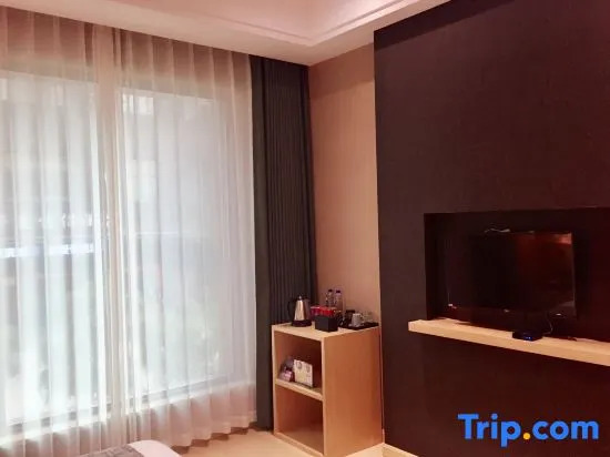 Yunyi Urban Boutique Stay (Tonglu Central Plaza)