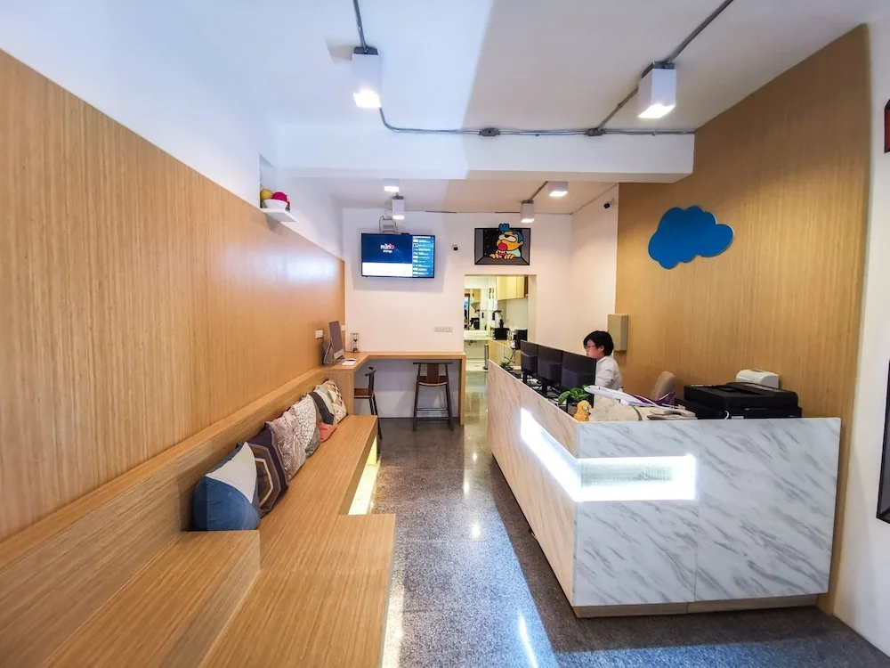 The Million Hostel 19