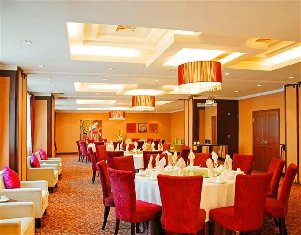Le Garden Hotel