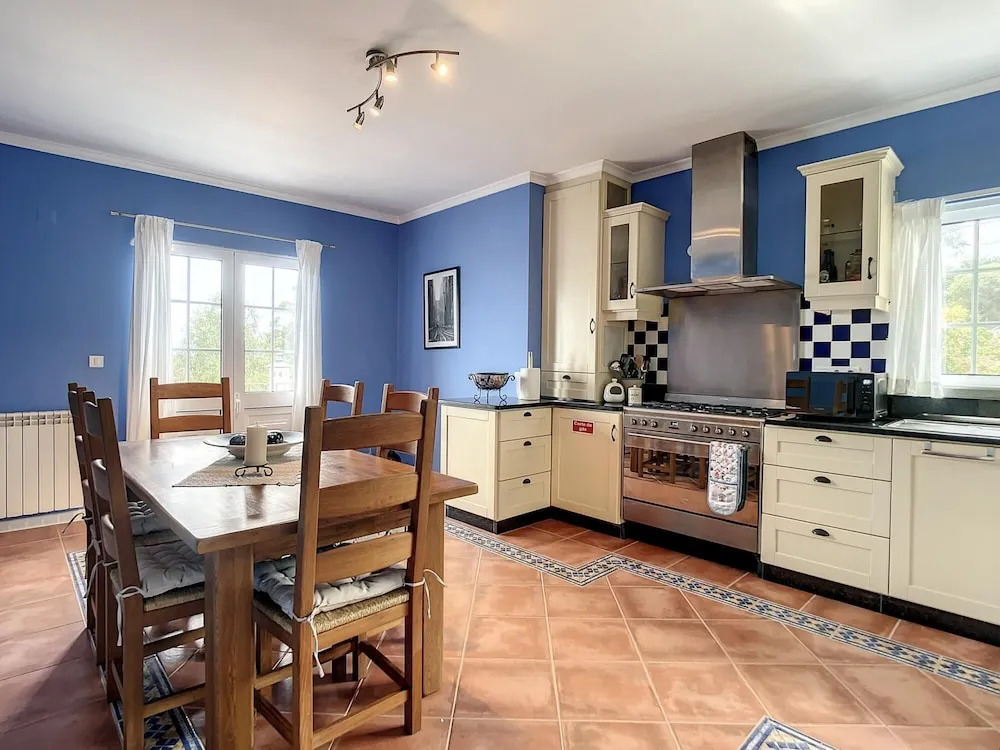 Vinhaticos Villa by Atlantic Holiday